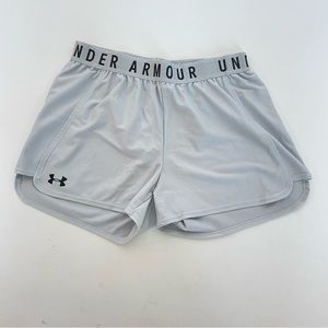 gray Under Armor running shorts